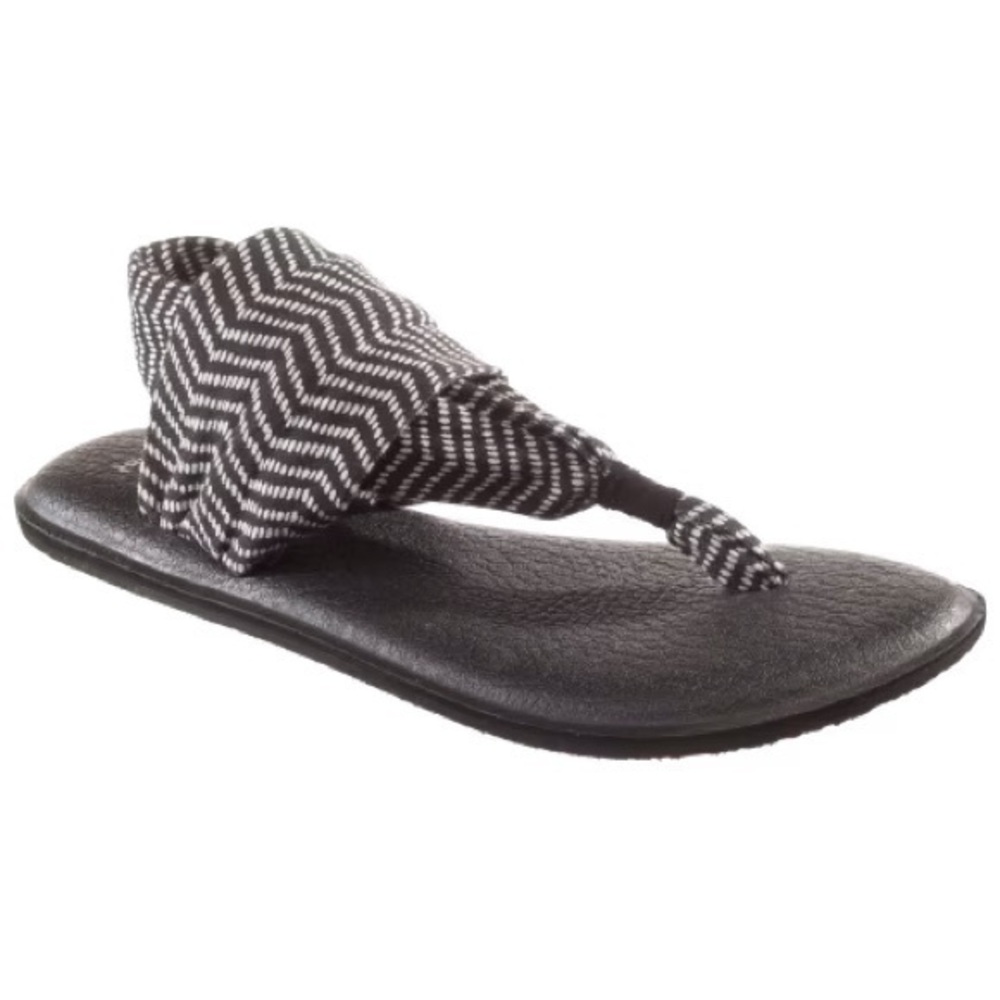 Sanuk Yoga Sling Sandals, Black/White Geometric Design, Size 9, Soft Insole, EUC